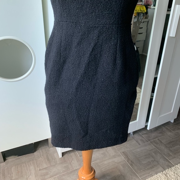 Banana republic// knee length dress size 2 - Picture 3 of 6